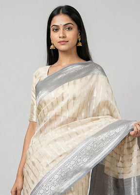 White Organza Saree With Blouse Piece