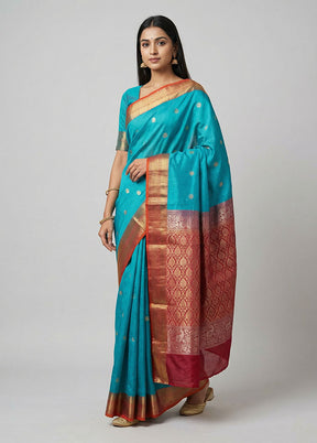 Blue Handloom Kanchipuram Pure Silk Saree With Blouse Piece