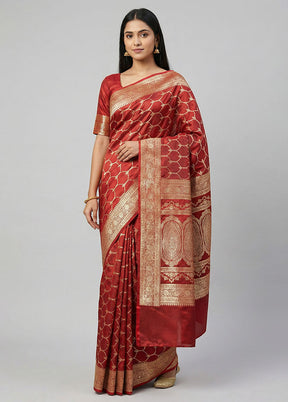 Multicolor Tanchoi Silk Saree With Blouse Piece