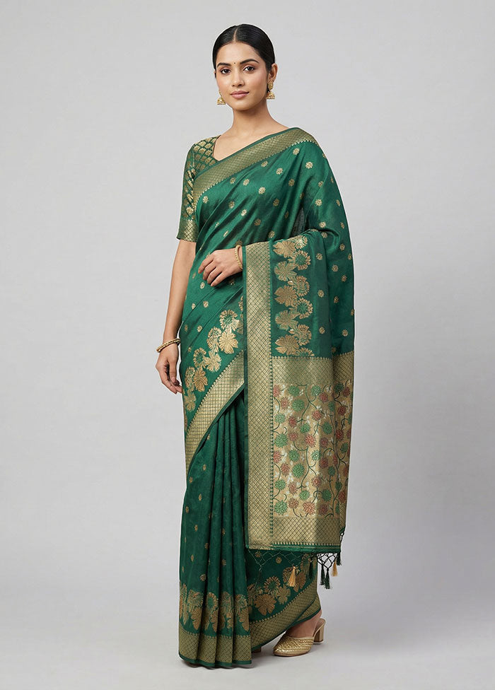 Green Dupion Silk Saree With Blouse Piece