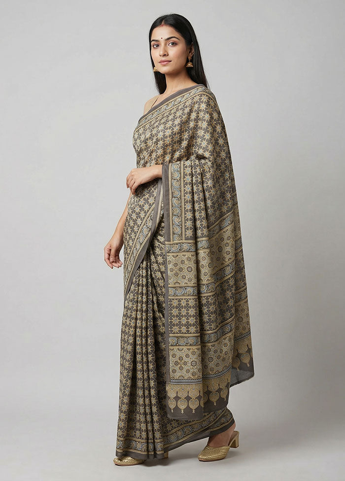 Black Printed Silk Saree Without Blouse Piece