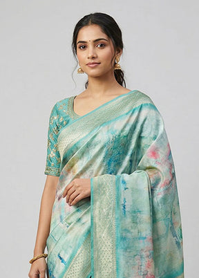 Green Dupion Silk Saree With Blouse Piece