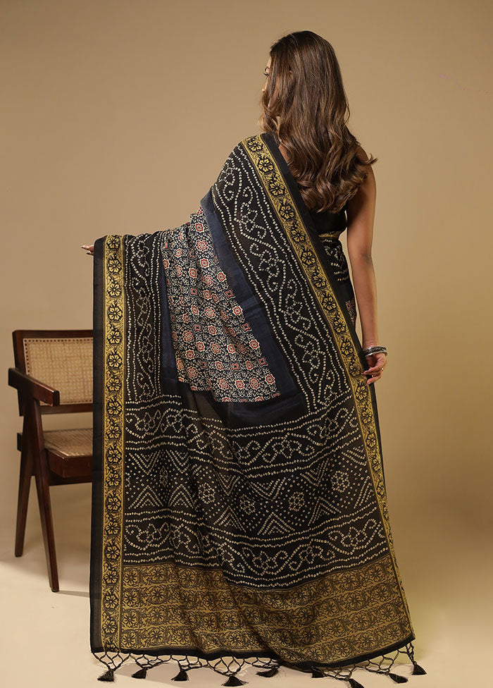 Black Dupion Silk Saree With Blouse Piece