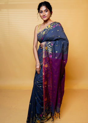 Grey Cotton Saree With Blouse Piece