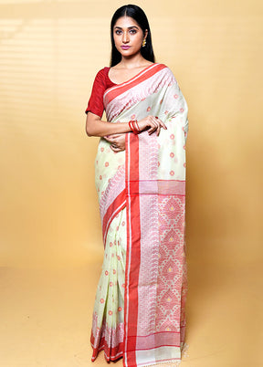 Green Cotton Saree With Blouse Piece