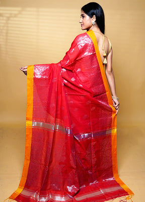 Red Cotton Saree With Blouse Piece