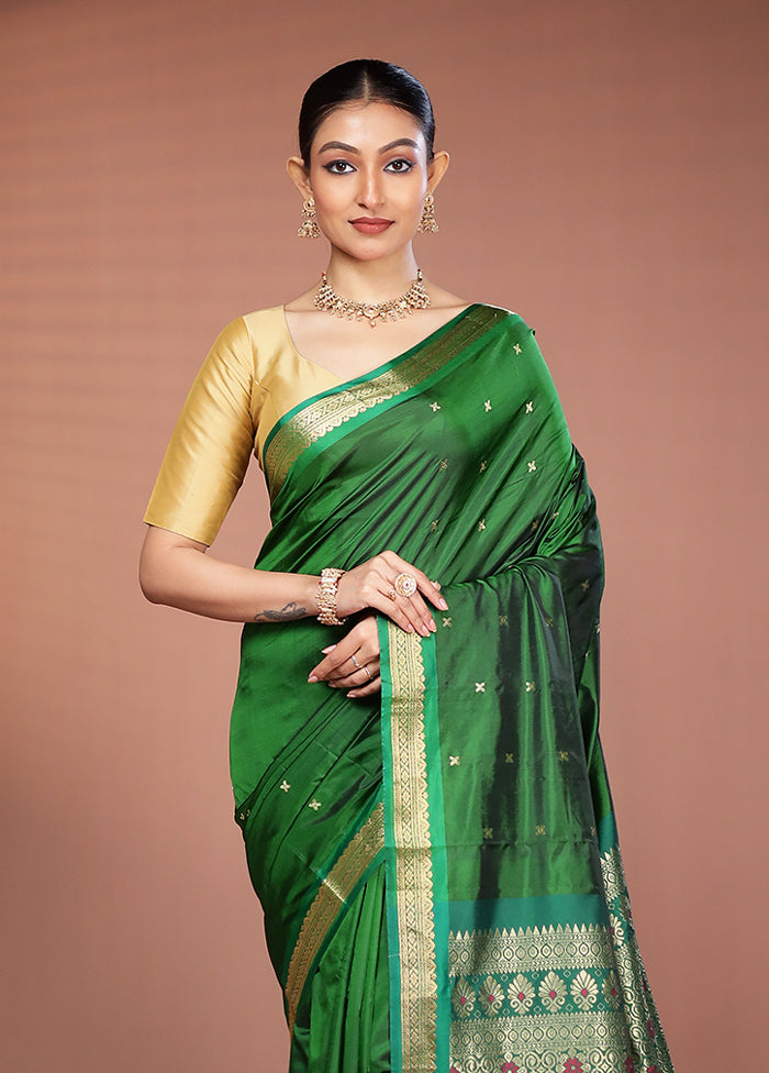 Green Kanjivaram Silk Saree With Blouse Piece