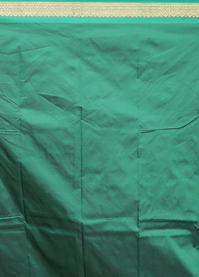 Green Kanjivaram Silk Saree With Blouse Piece