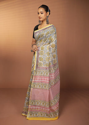 White Chanderi Silk Saree With Blouse Piece