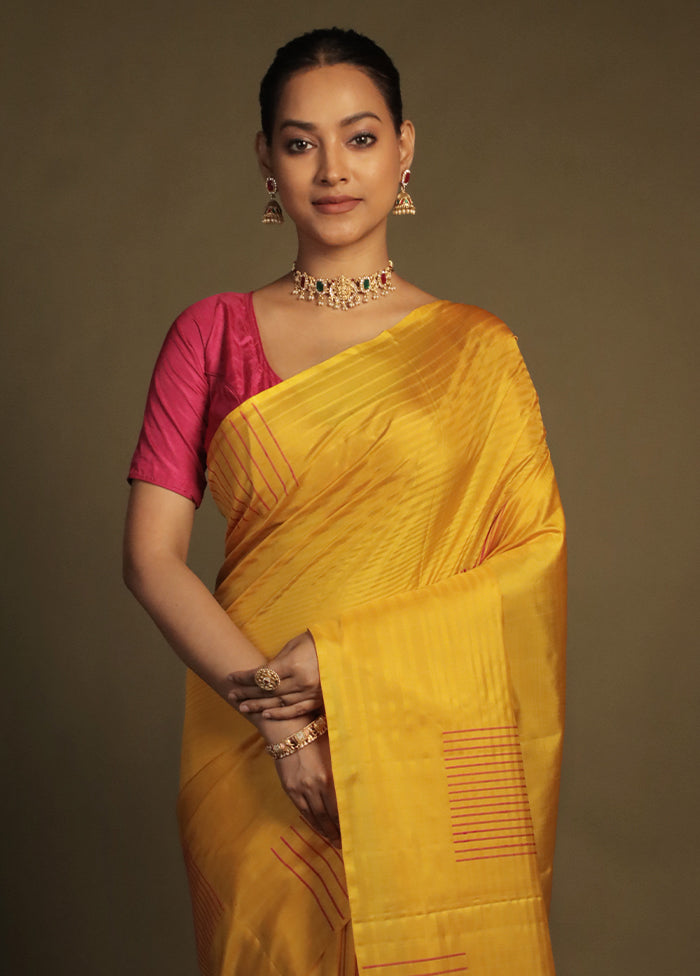 Yellow Handloom Kanjivaram Pure Silk Saree With Blouse Piece