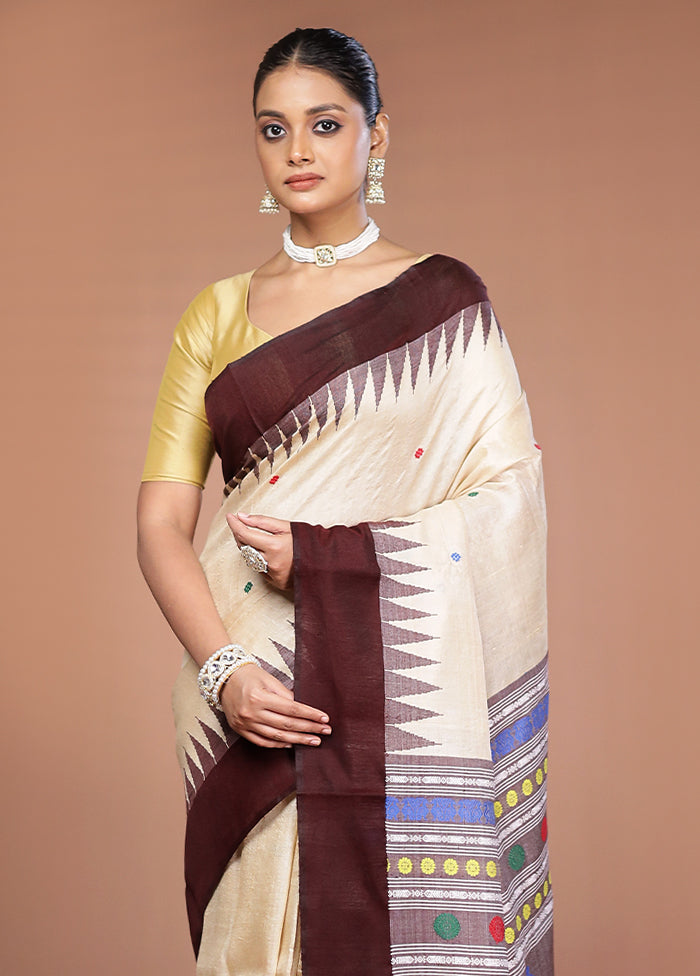 Cream Handloom Tussar Pure Silk Saree With Blouse Piece