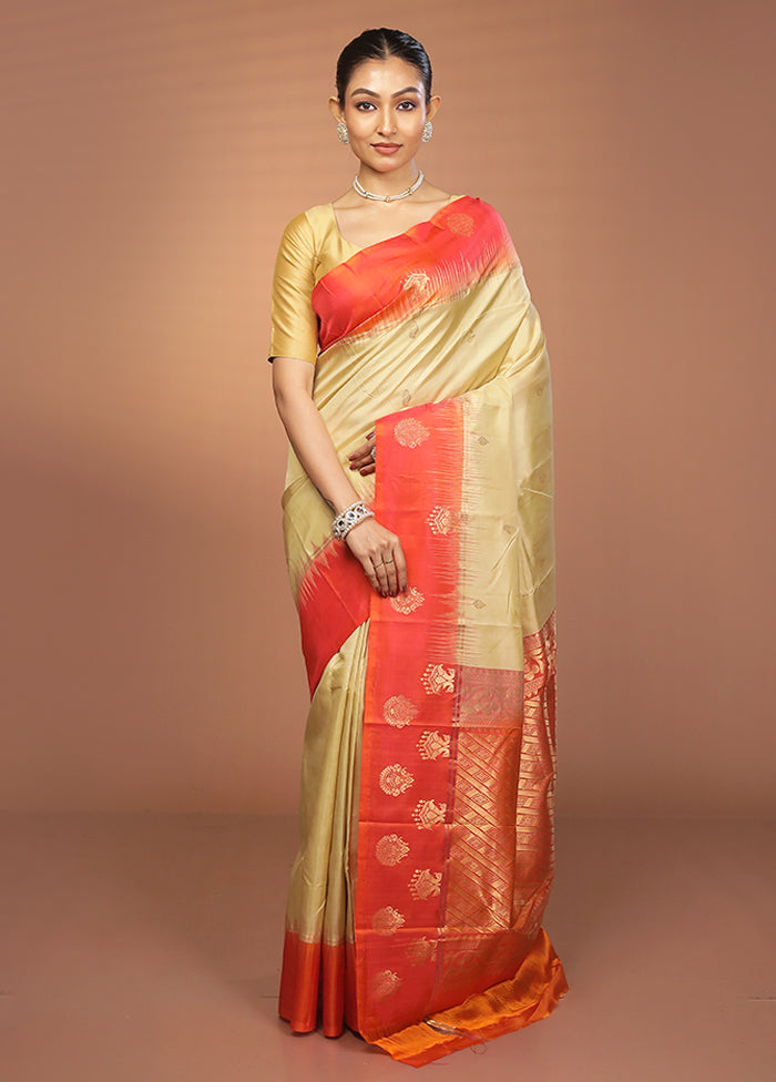 Cream Handloom Kanjivaram Pure Silk Saree With Blouse Piece