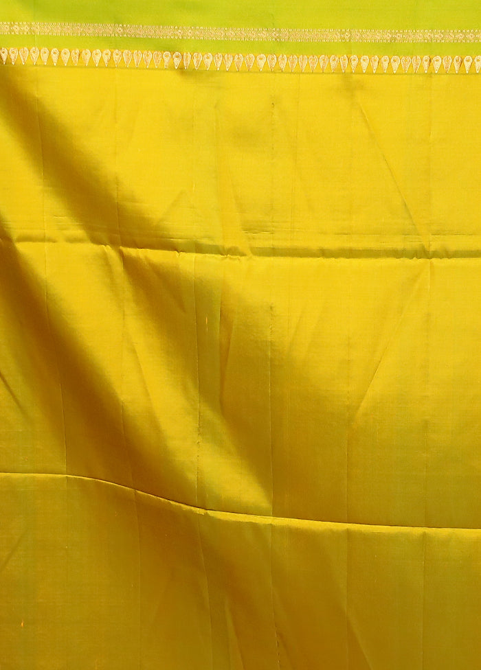 Orange Handloom Kanchipuram Pure Silk Saree With Blouse Piece