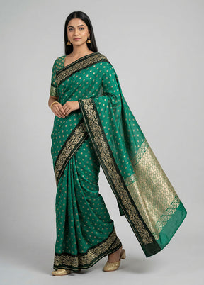 Green Uppada Silk Saree With Blouse Piece