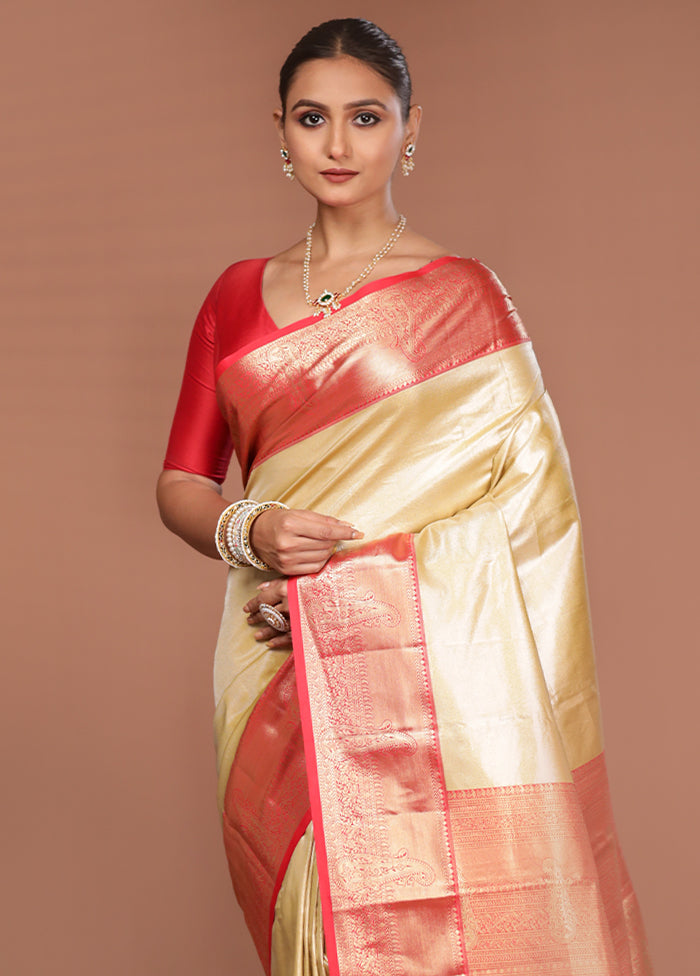 Gold Kanjivaram Silk Saree With Blouse Piece