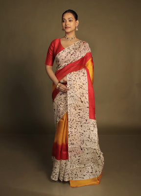 Red Printed Silk Saree Without Blouse Piece