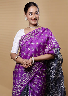 Purple Printed Silk Saree Without Blouse Piece
