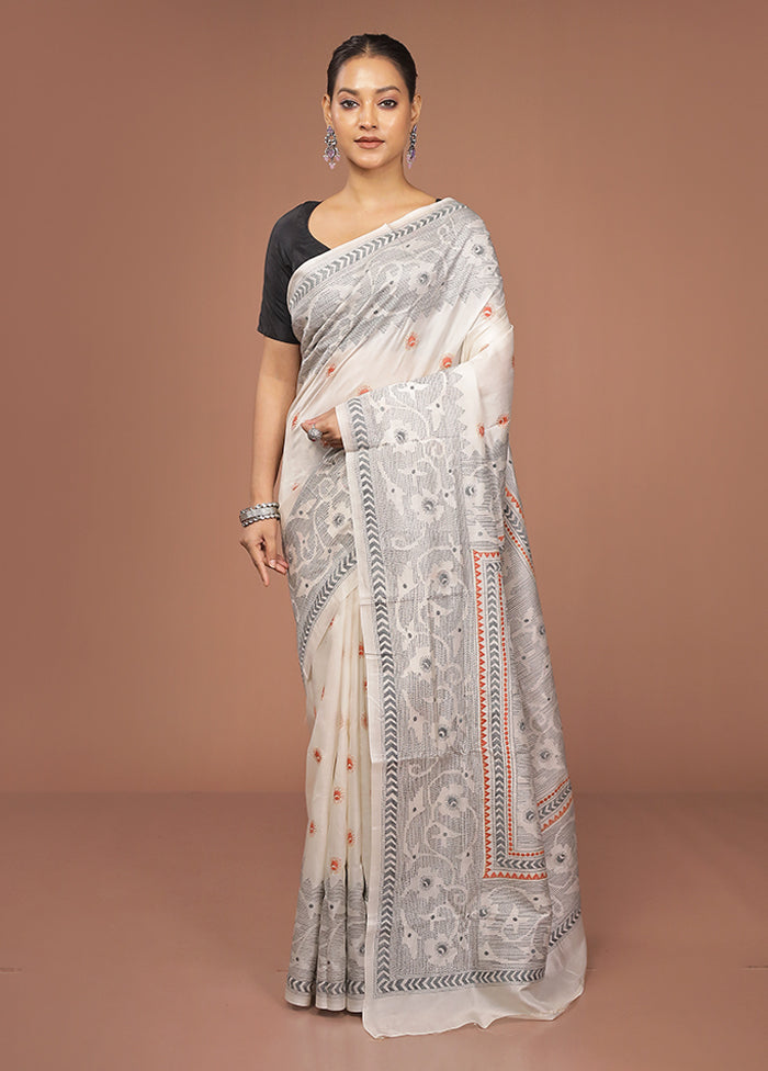 White Handloom Kantha Stitch Pure Silk Saree With Blouse Piece