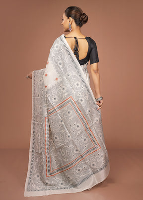 White Handloom Kantha Stitch Pure Silk Saree With Blouse Piece