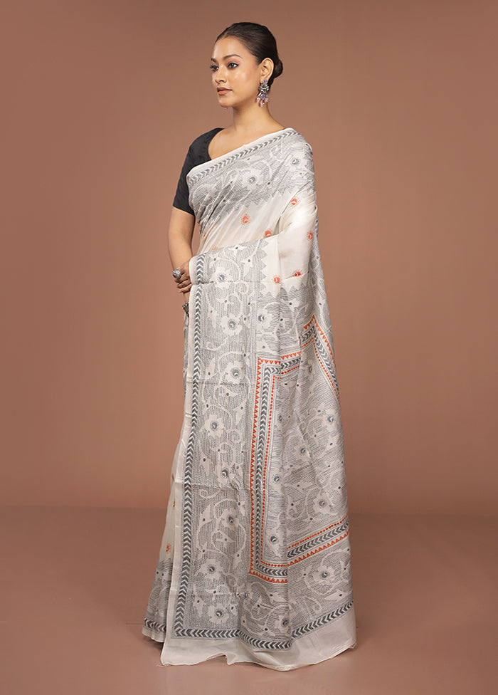 White Handloom Kantha Stitch Pure Silk Saree With Blouse Piece