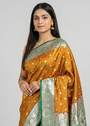 Rust Tanchoi Silk Saree With Blouse Piece