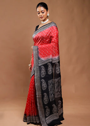 Red Printed Silk Saree Without Blouse Piece