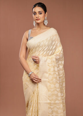 Cream Cotton Saree With Blouse Piece