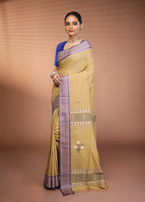 Cream Khadi Cotton Saree With Blouse Piece