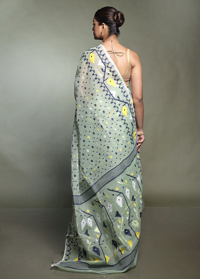 Green Tant Jamdani Saree Without Blouse Piece