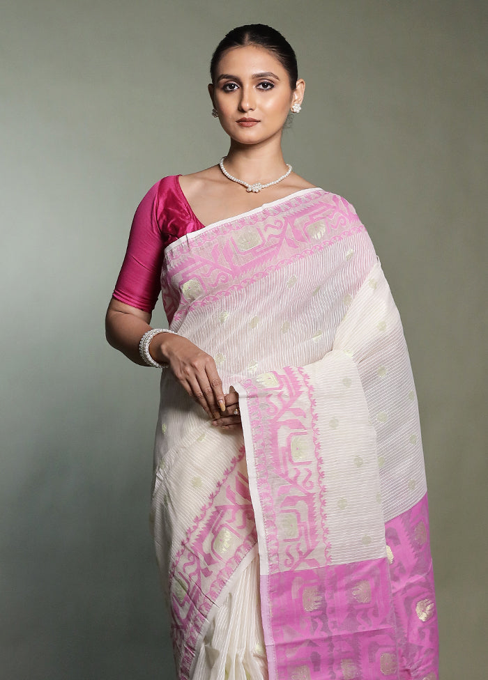 Pink Tant Jamdani Saree Without Blouse Piece