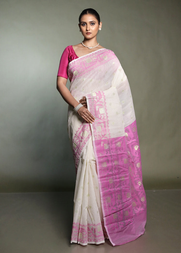 Pink Tant Jamdani Saree Without Blouse Piece