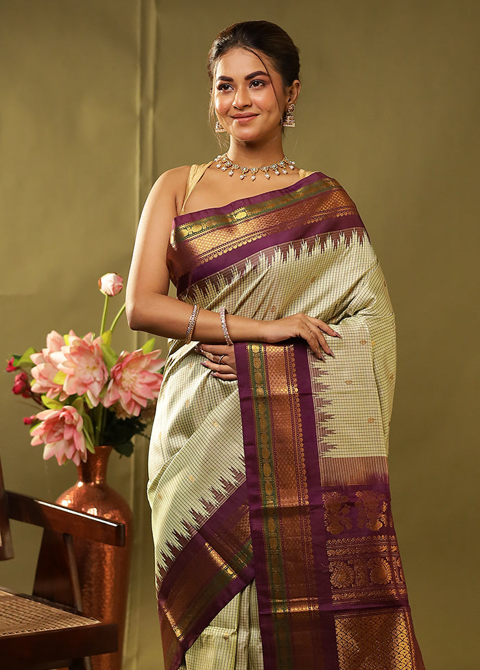 Green Gadwal Pure Silk Saree Without Blouse Piece