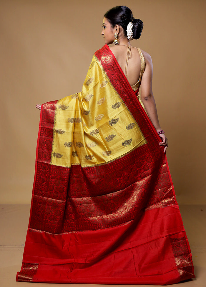 Yellow Handloom Dupion Silk Saree With Blouse Piece