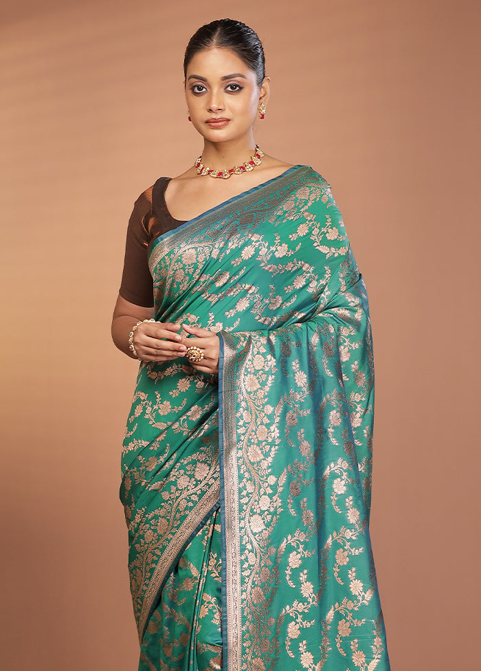 Green Banarasi Silk Saree With Blouse Piece