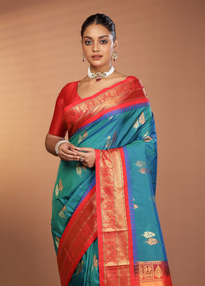 Blue Kanjivaram Silk Saree With Blouse Piece