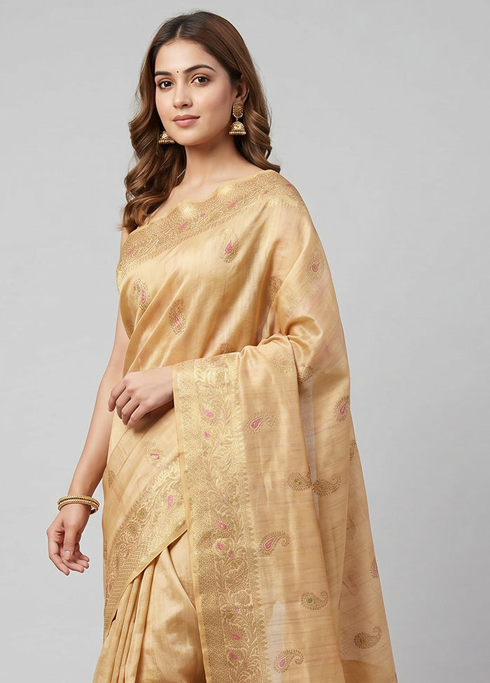 Cream Tussar Silk Saree With Blouse Piece