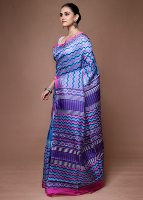 Blue Printed Silk Saree With Blouse Piece