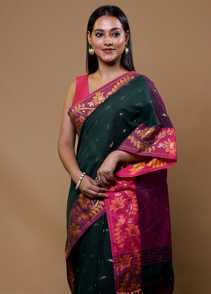Green Cotton Saree With Blouse Piece