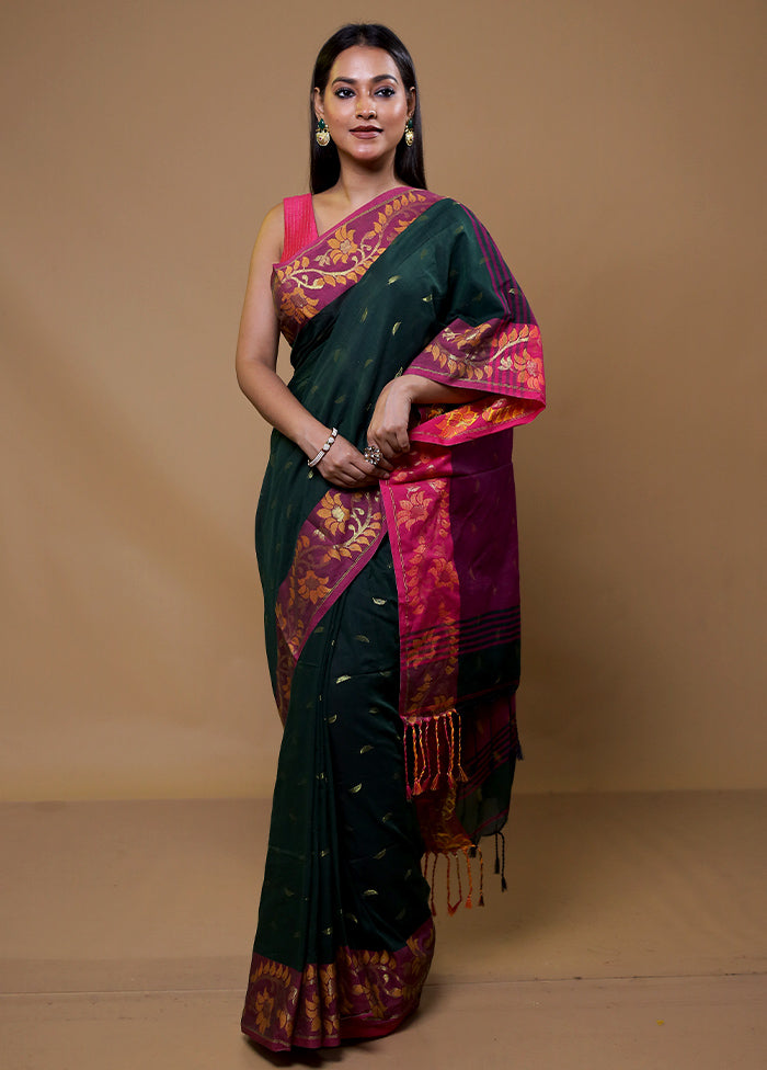 Green Cotton Saree With Blouse Piece