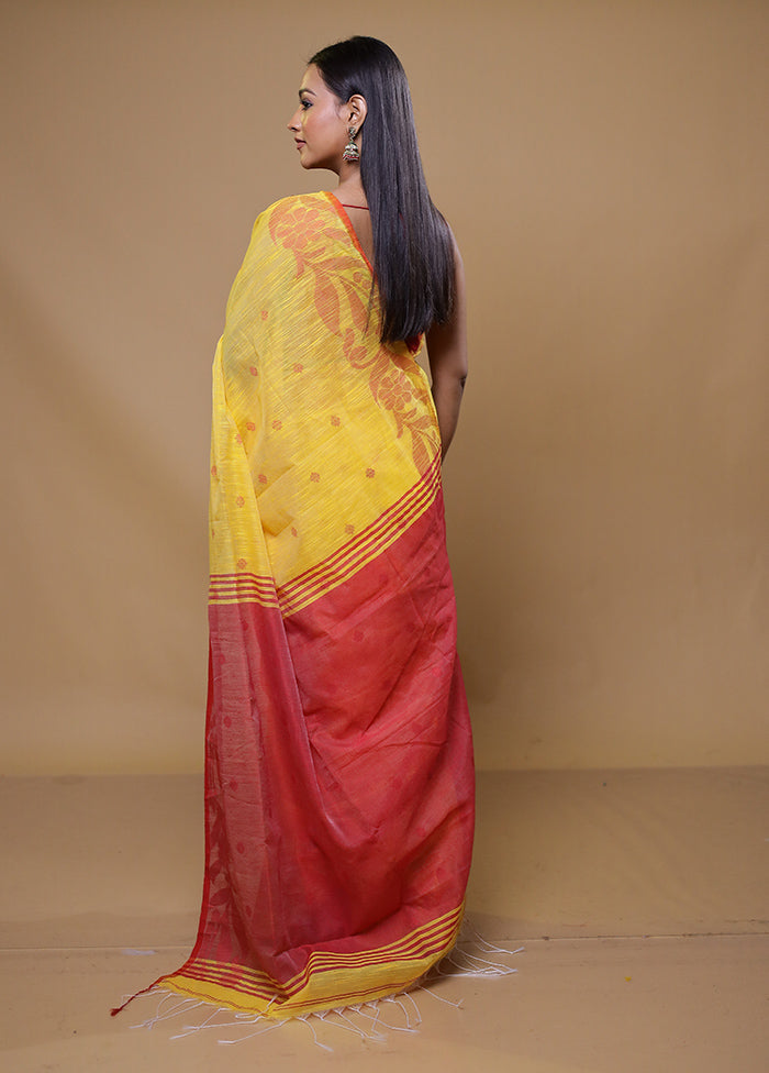 Yellow Cotton Saree With Blouse Piece