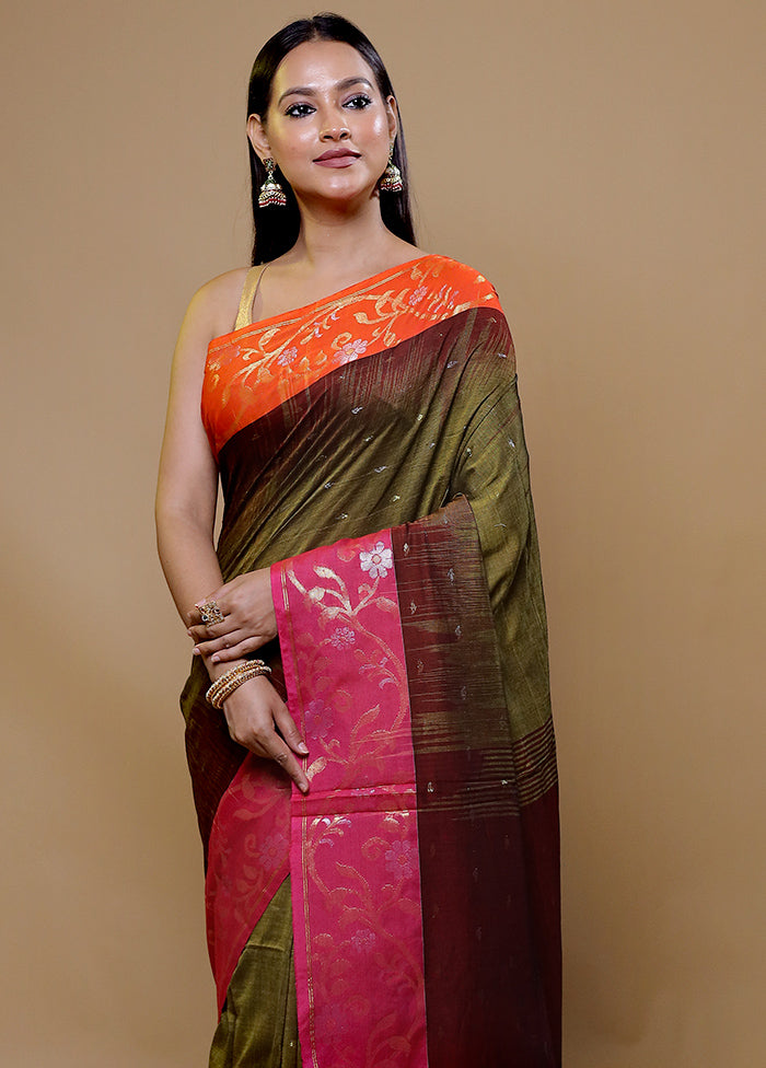 Green Cotton Saree With Blouse Piece