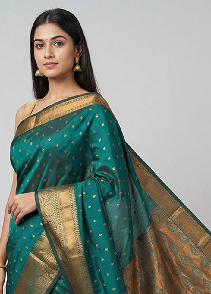 Green Kanjivaram Silk Saree With Blouse Piece