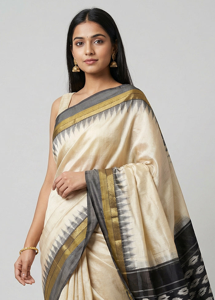 White Handloom Ikkat Pure Silk Saree With Blouse Piece