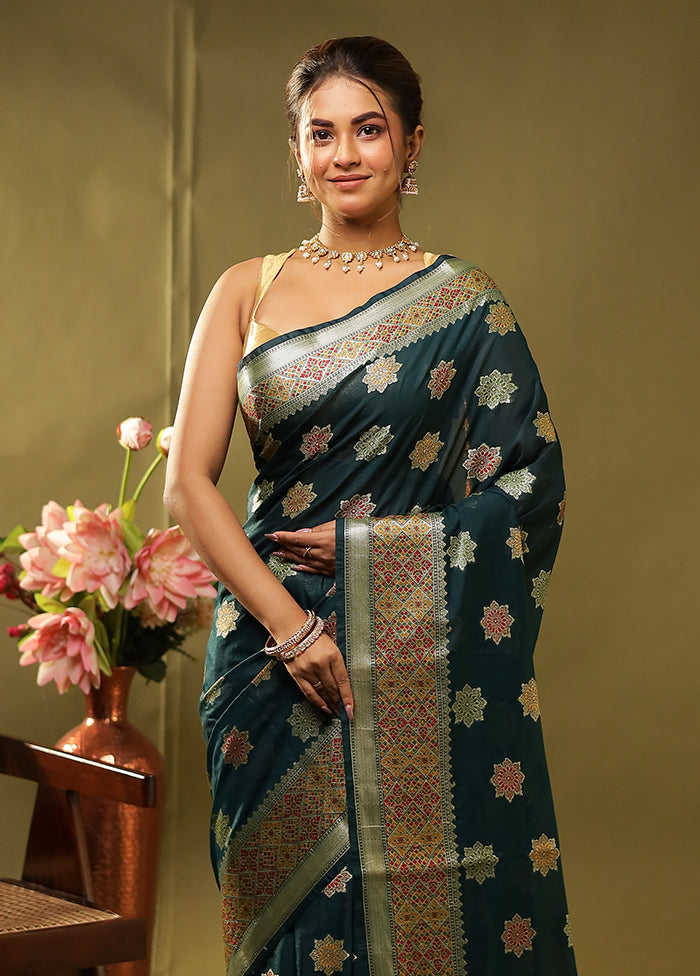 Green Dupion Silk Saree With Blouse Piece