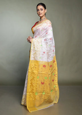 Yellow Cotton Saree With Blouse Piece