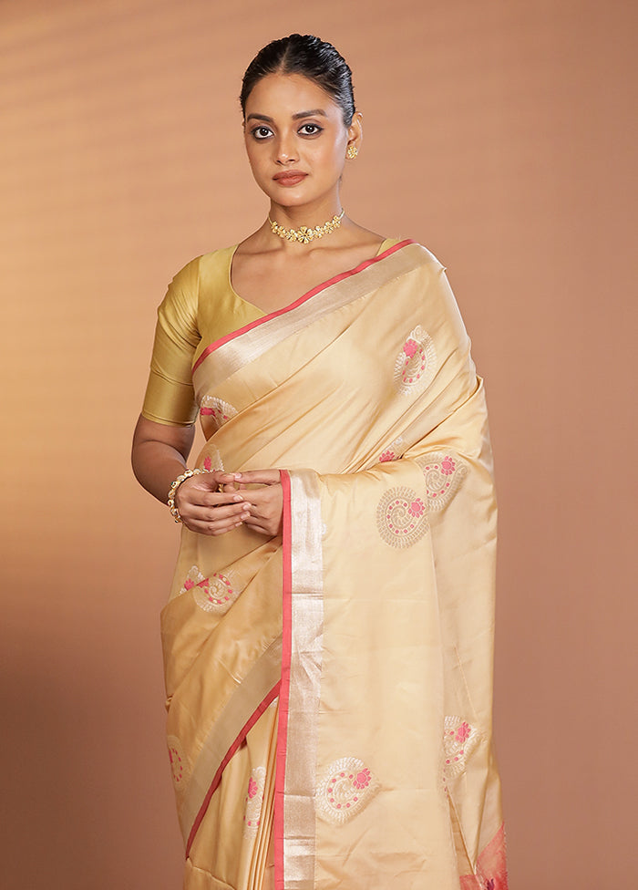 Cream Dupion Silk Saree With Blouse Piece