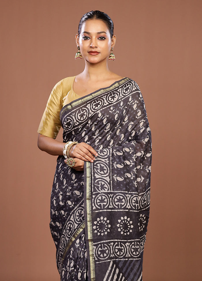 Grey Chanderi Silk Saree With Blouse Piece