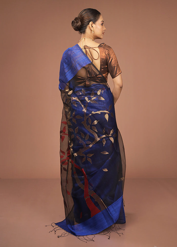 Blue Handloom Matka Pure Silk Saree With Blouse Piece