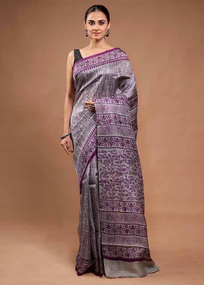 Grey Printed Silk Saree Without Blouse Piece
