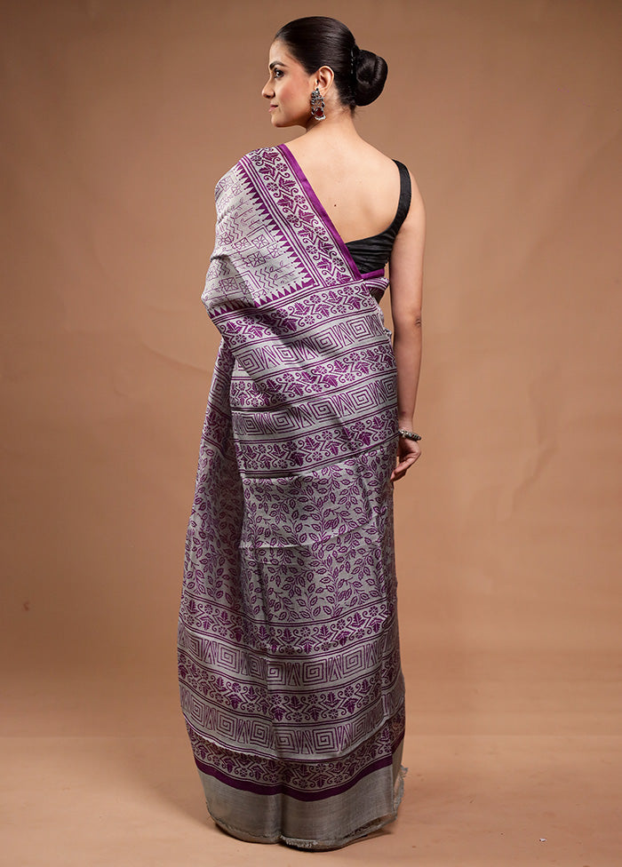 Grey Printed Silk Saree Without Blouse Piece